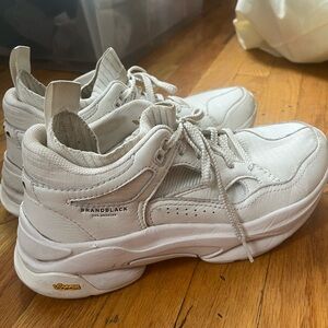 Brandblack Saga 130 Sneakers